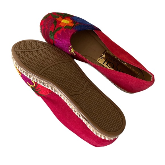 Embroidered shoes, embroidered shoes, embroidered red shoes, Embroidered flats - Picture 14 of 16